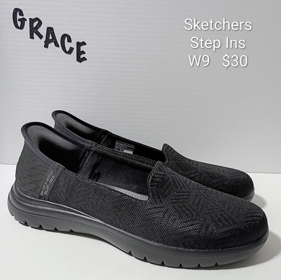 Skechers Black Step-In Shoes - Picture 1 of 1